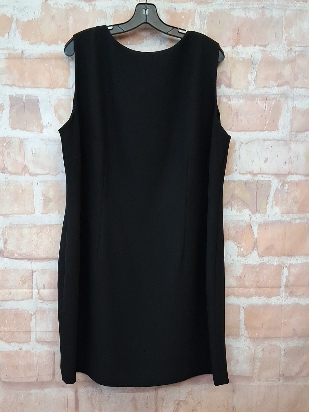 Karen Scott Black Sleeveless Sheath Dress